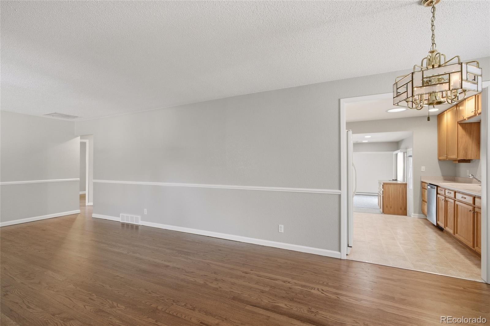 2300 Bell Court