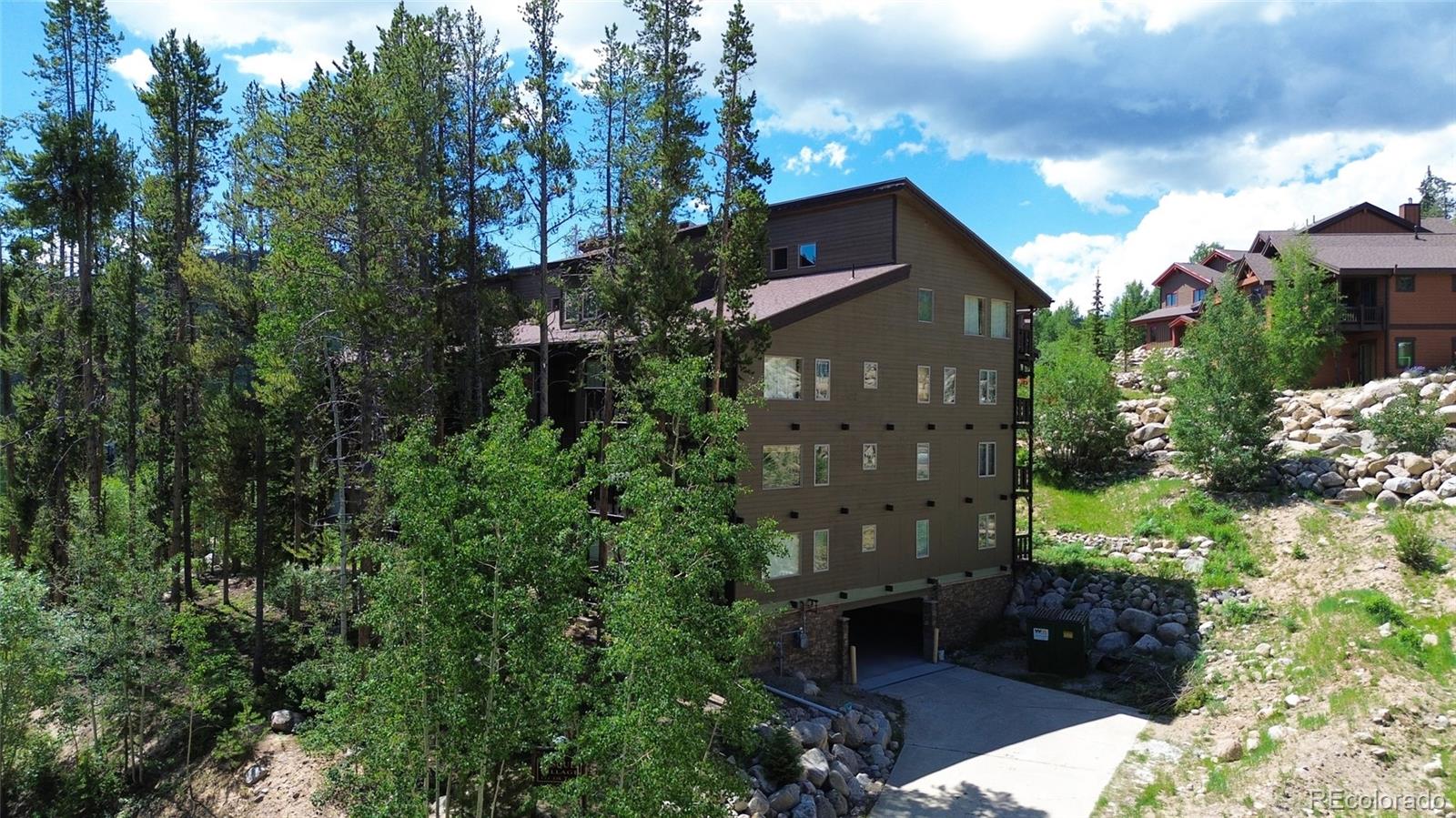 121 Elk Trail Unit: 6