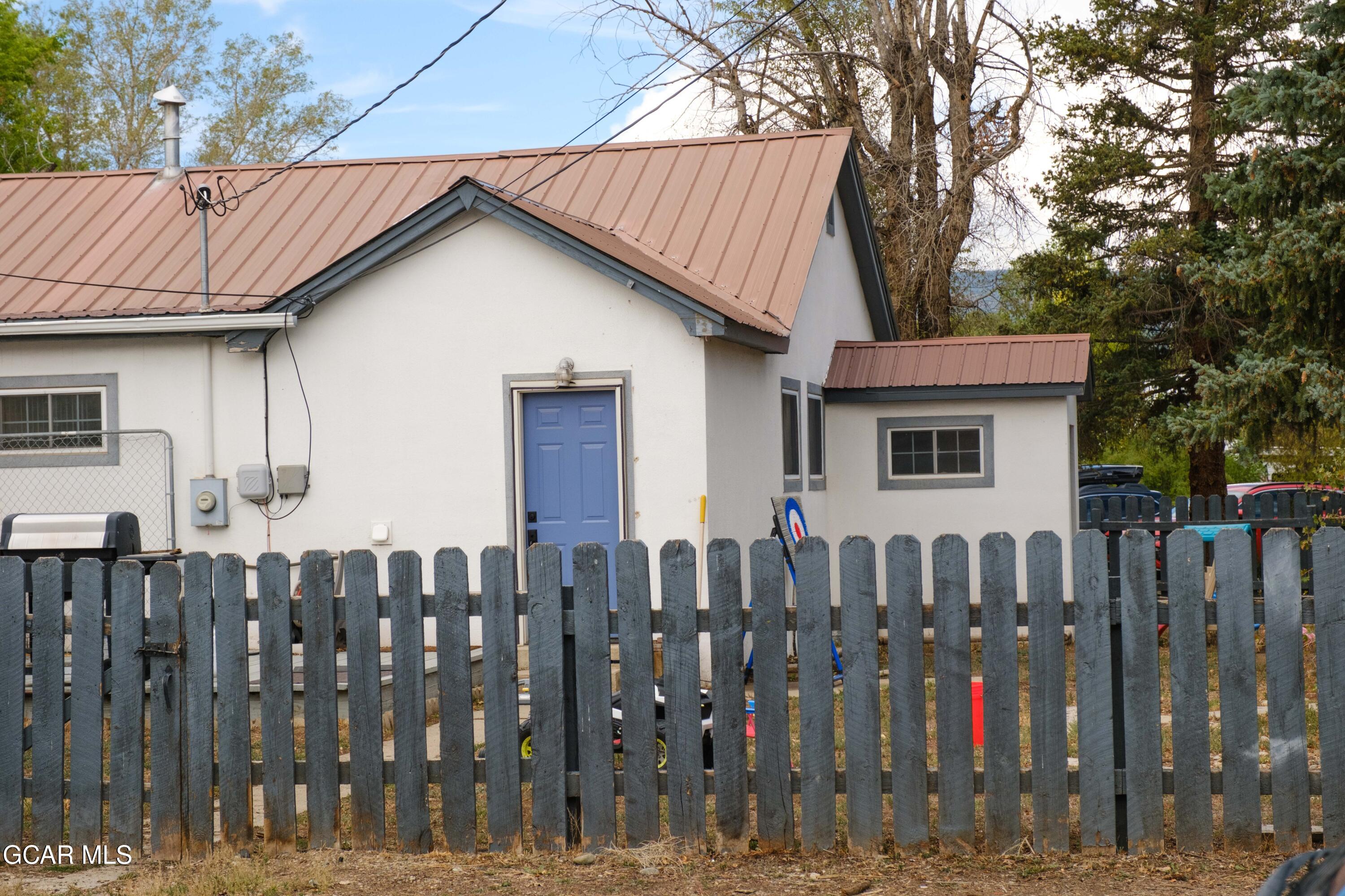 404 South 5TH Street