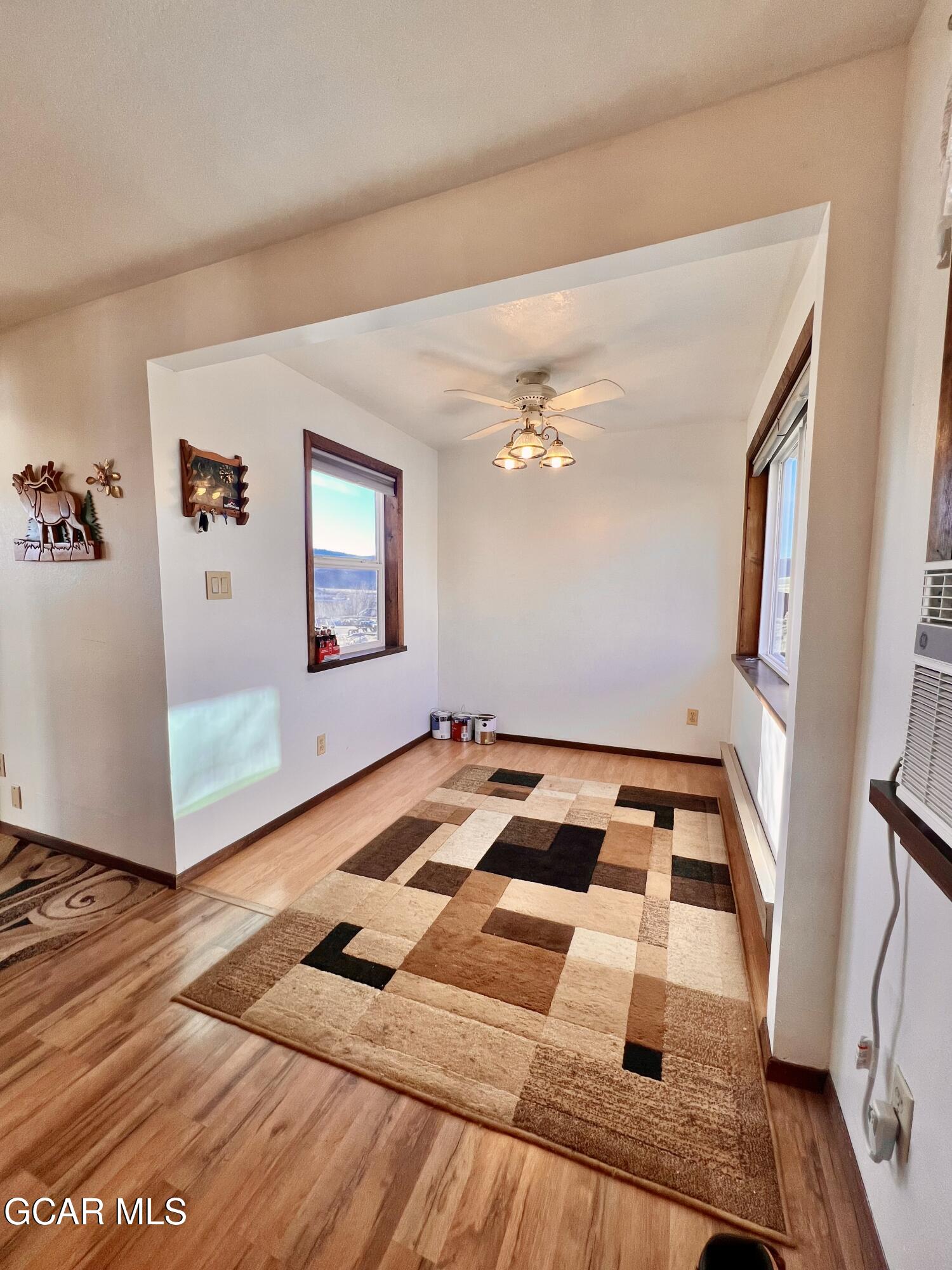 563 NEW CHURCH AVE Avenue