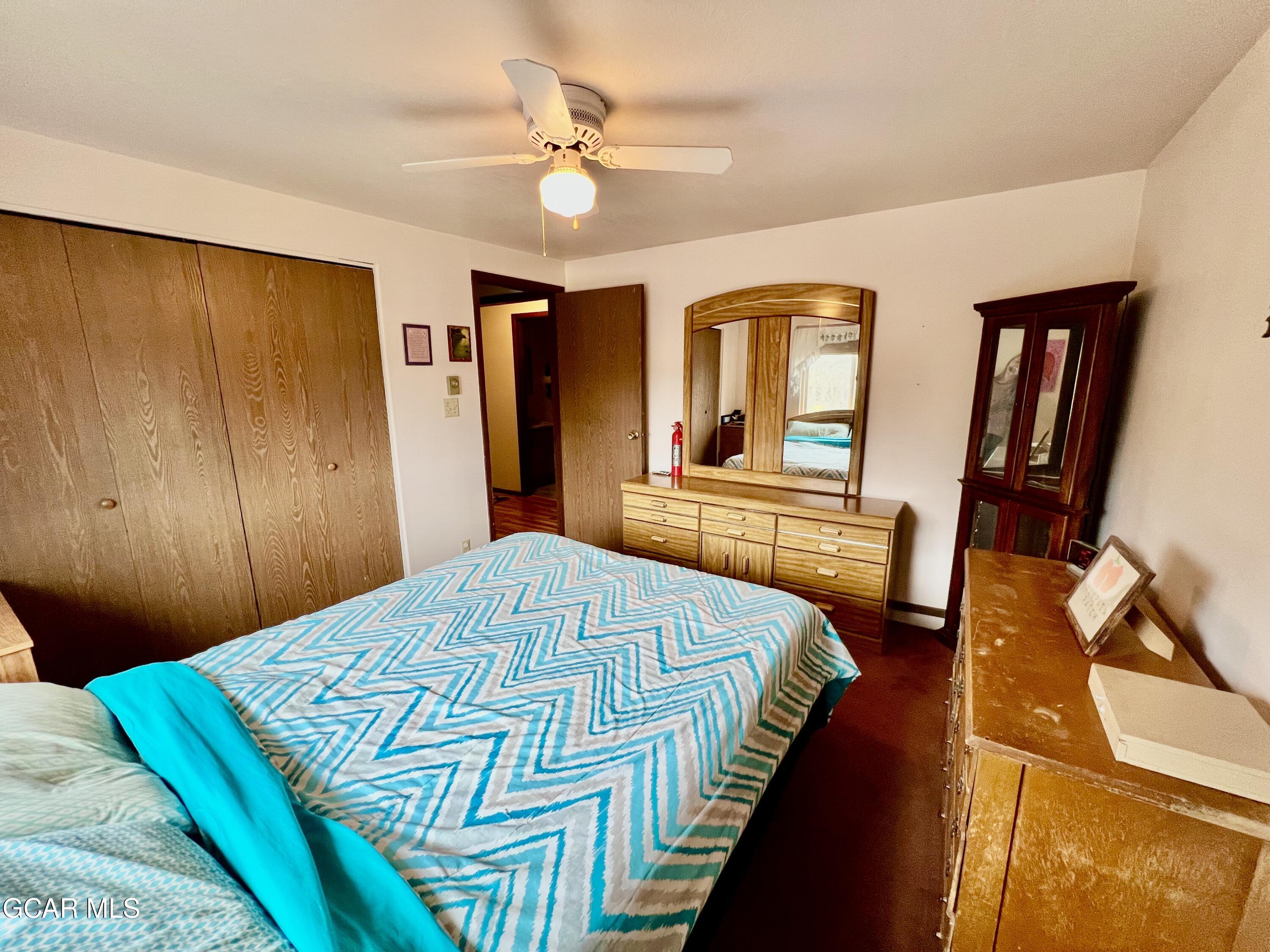 563 NEW CHURCH AVE Avenue