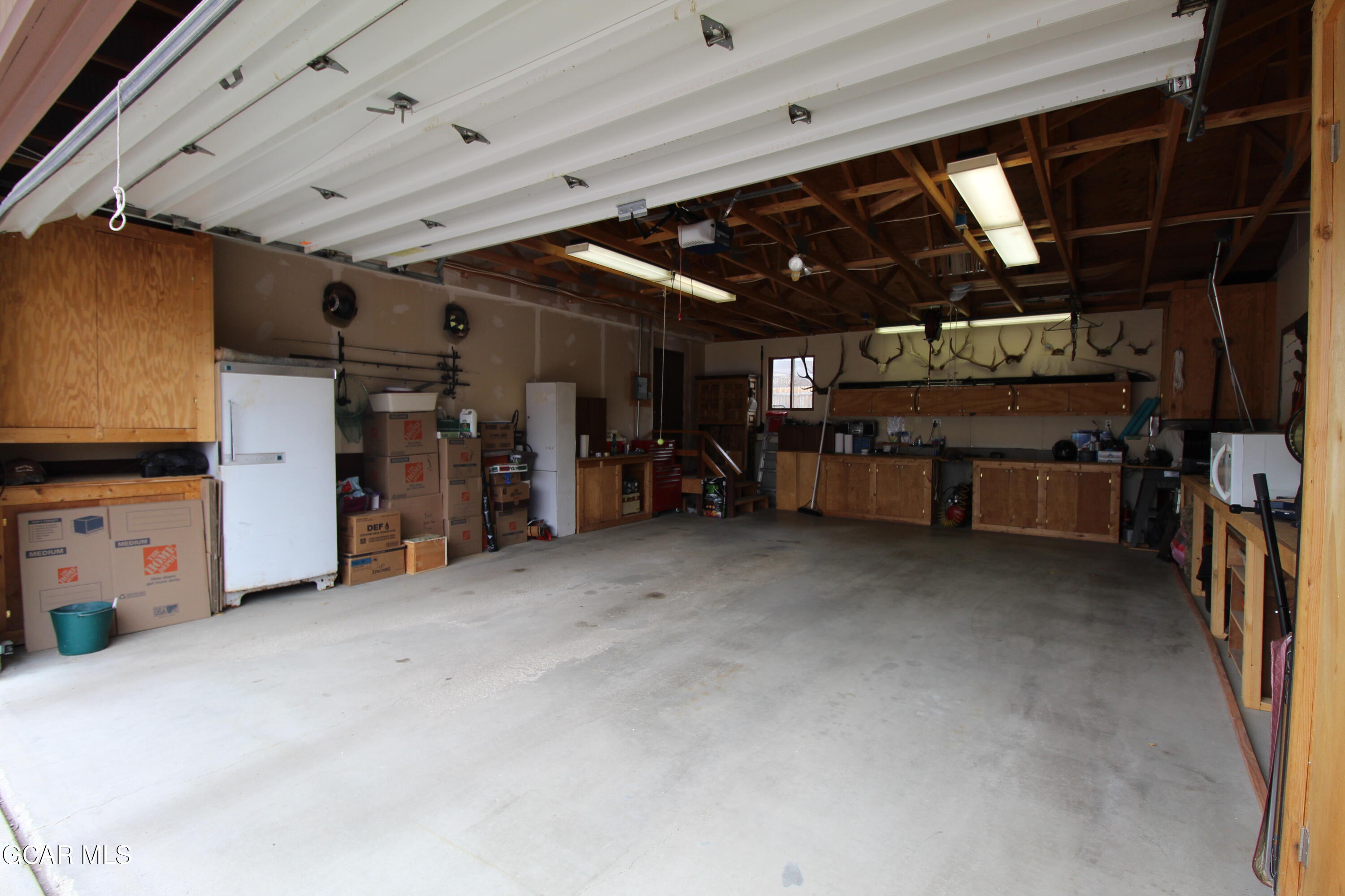 563 NEW CHURCH AVE Avenue