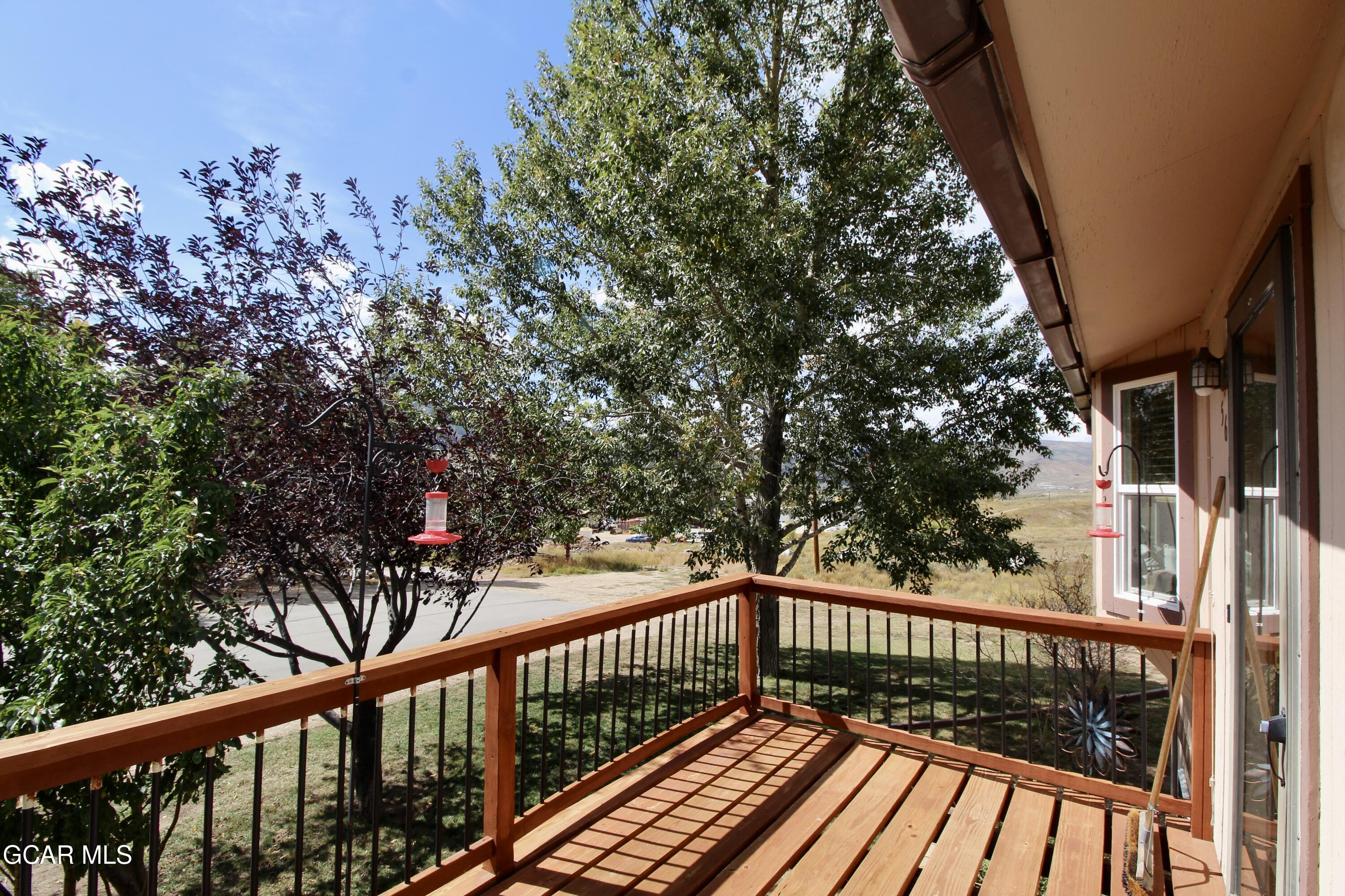 563 NEW CHURCH AVE Avenue