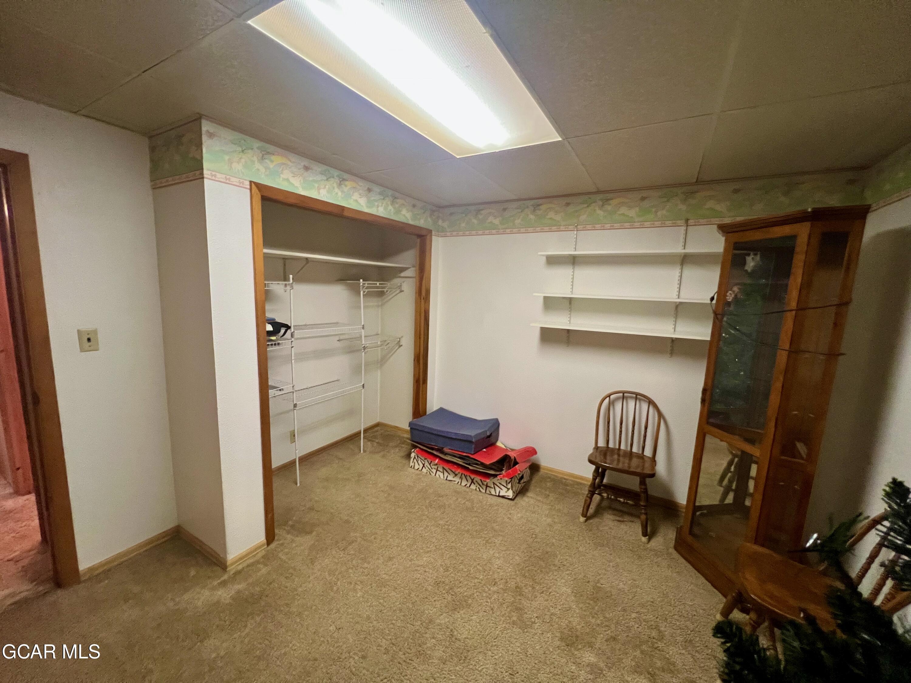 563 NEW CHURCH AVE Avenue