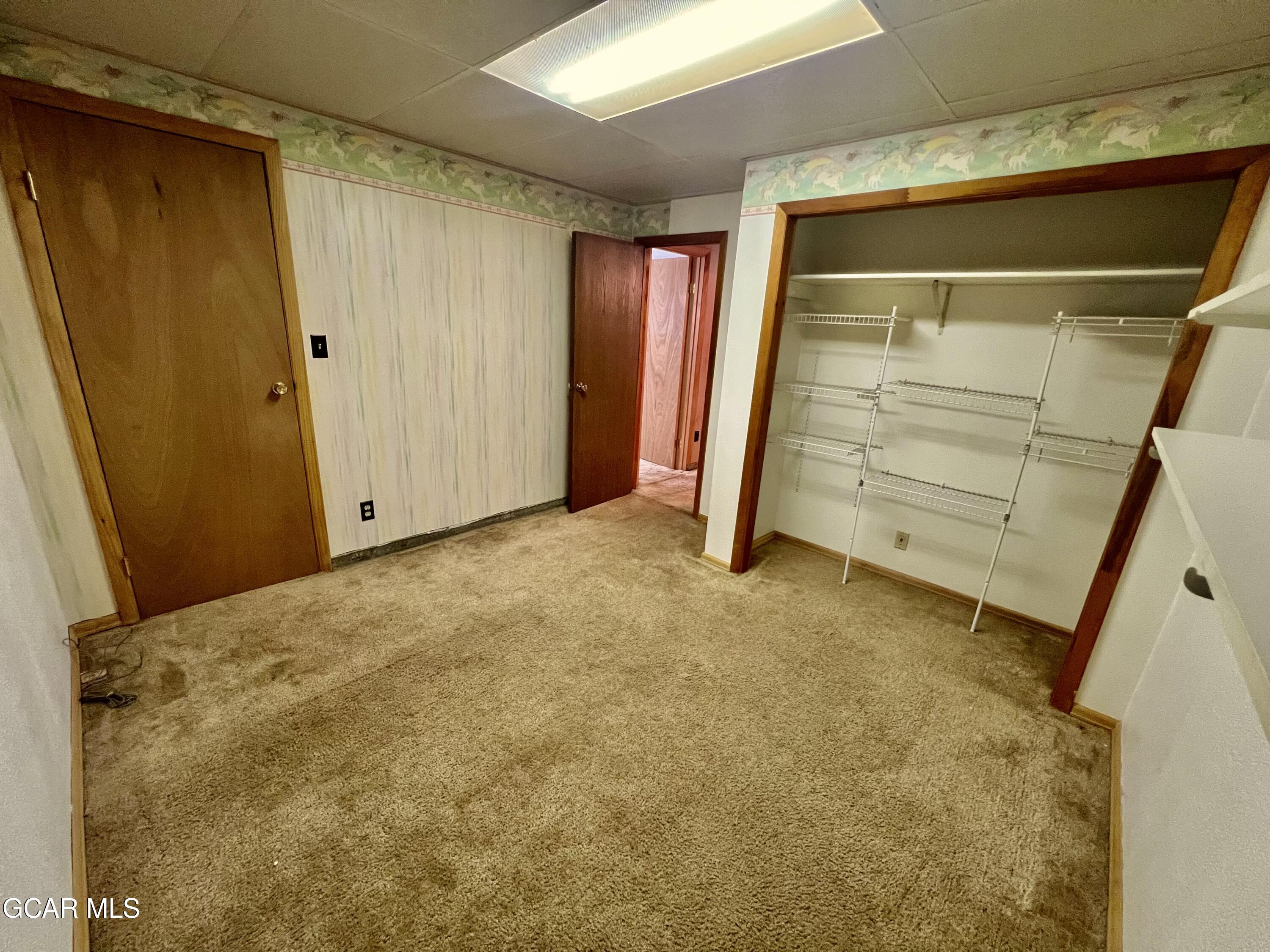 563 NEW CHURCH AVE Avenue