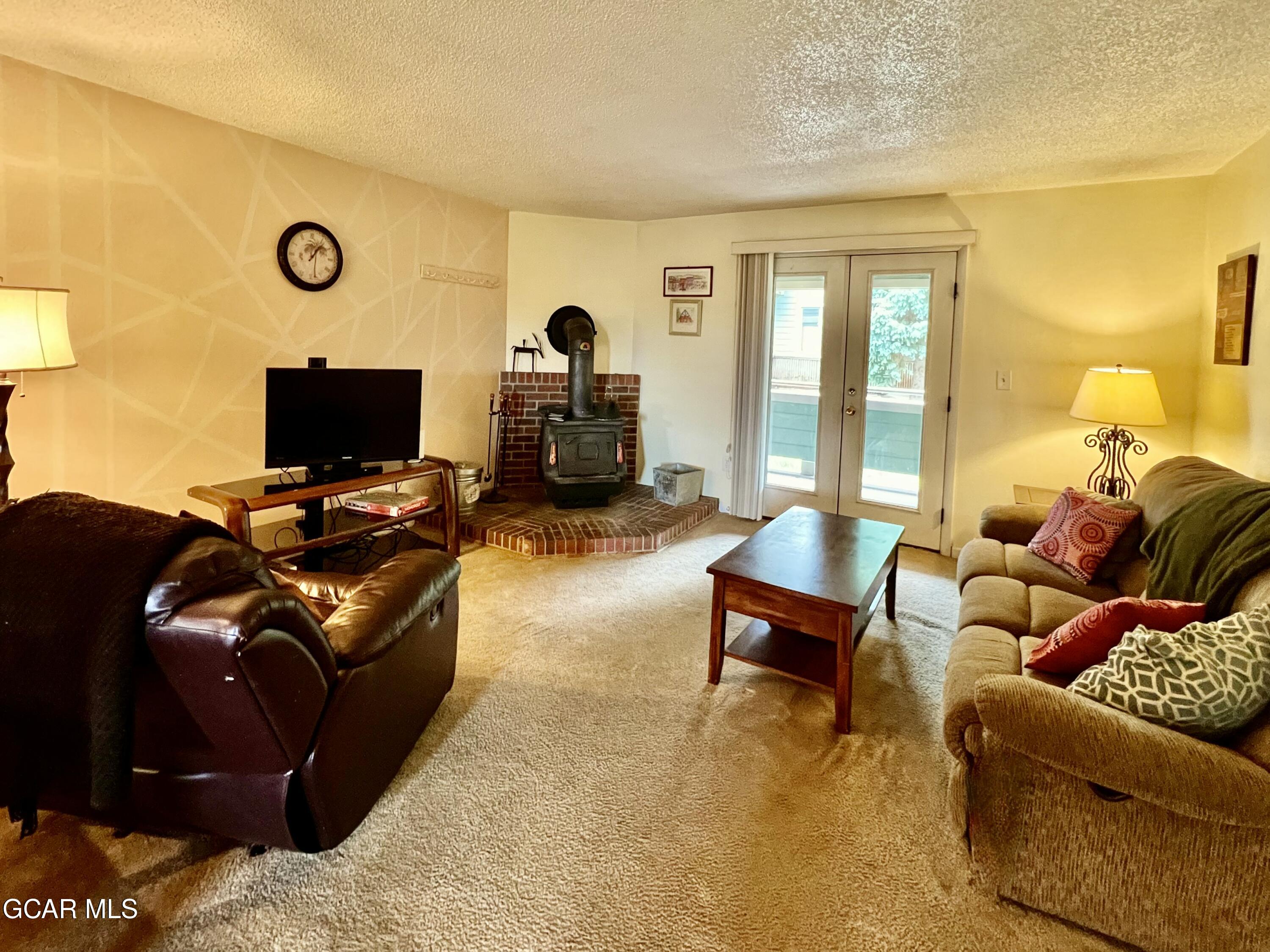 101 DOC SUSIE AVE A-5