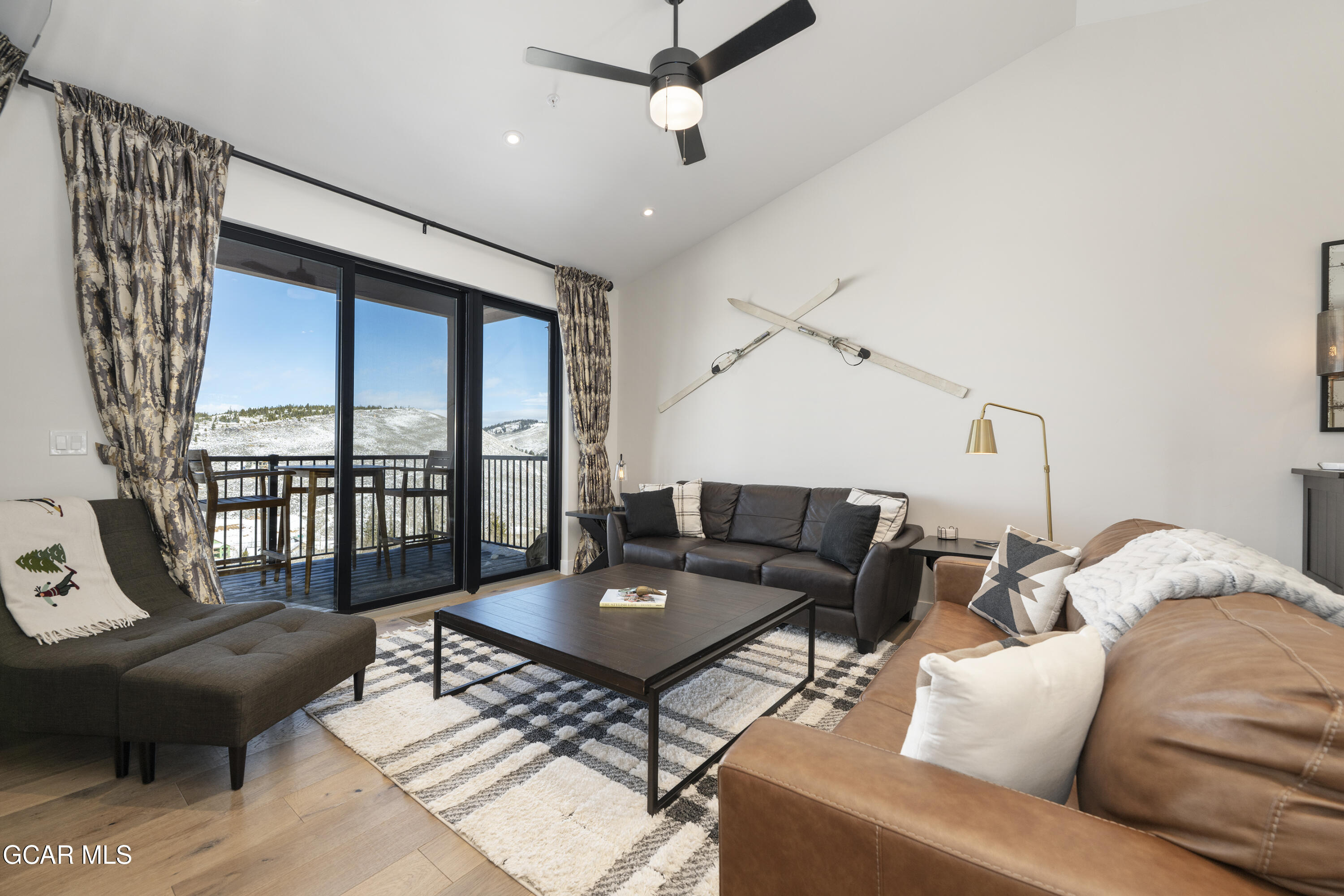 109 SADDLE MOUNTAIN CAMP Road