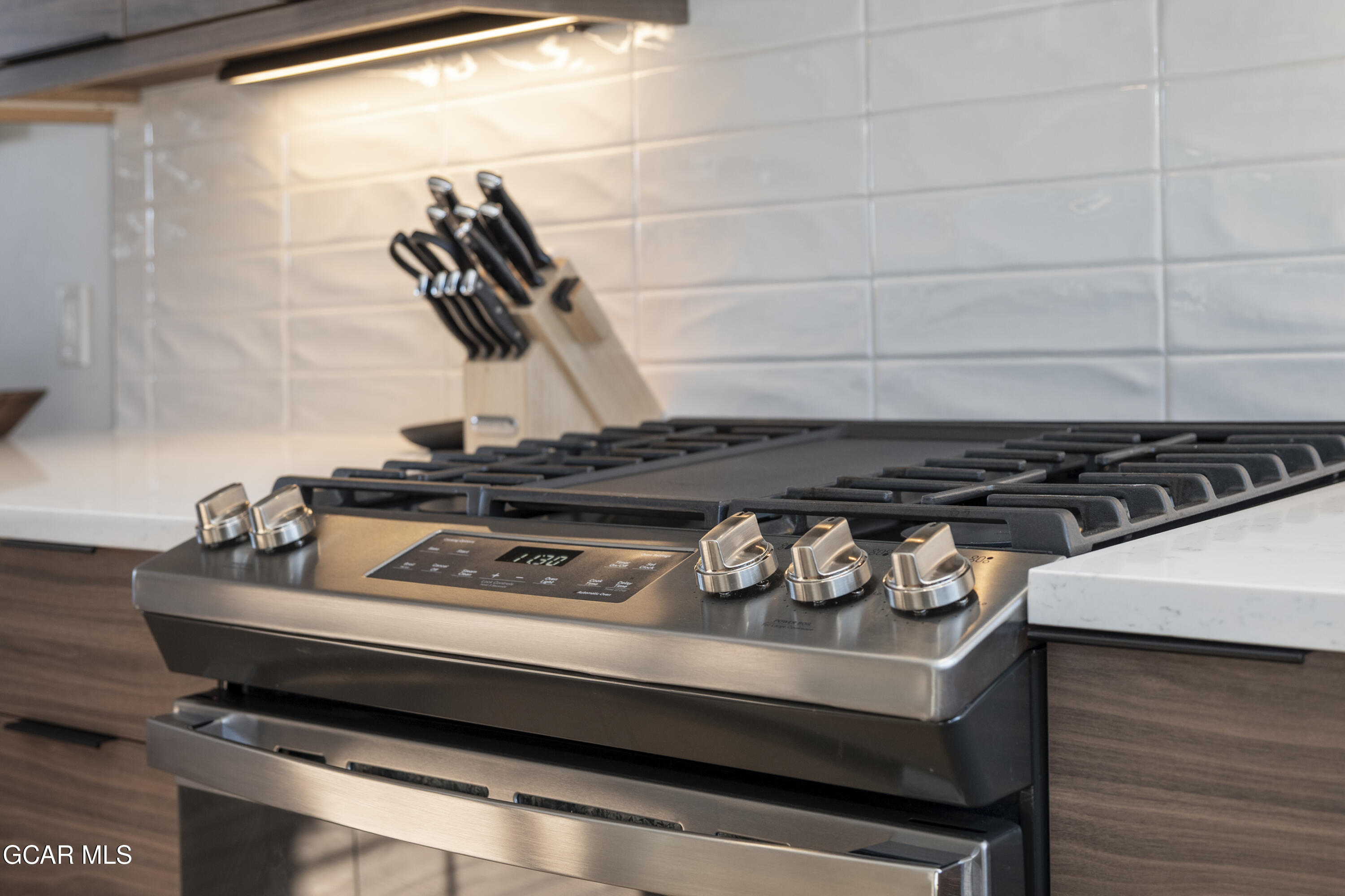 109 SADDLE MOUNTAIN CAMP Road