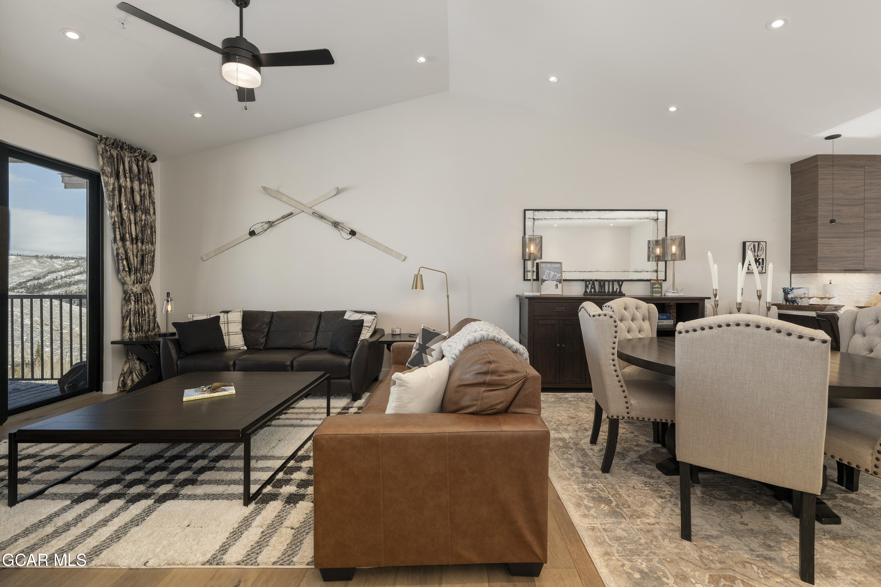 109 SADDLE MOUNTAIN CAMP Road