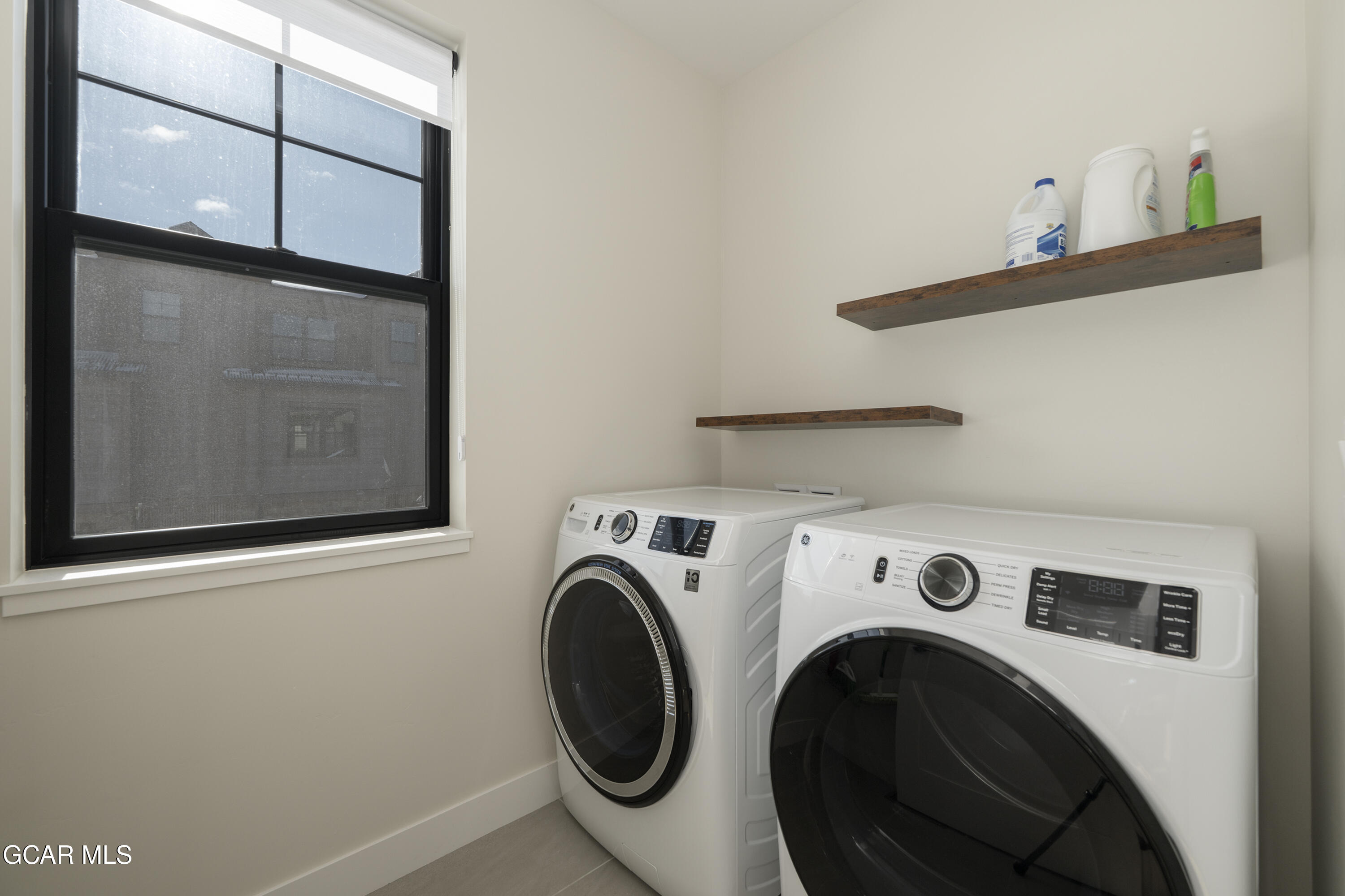 109 SADDLE MOUNTAIN CAMP Road