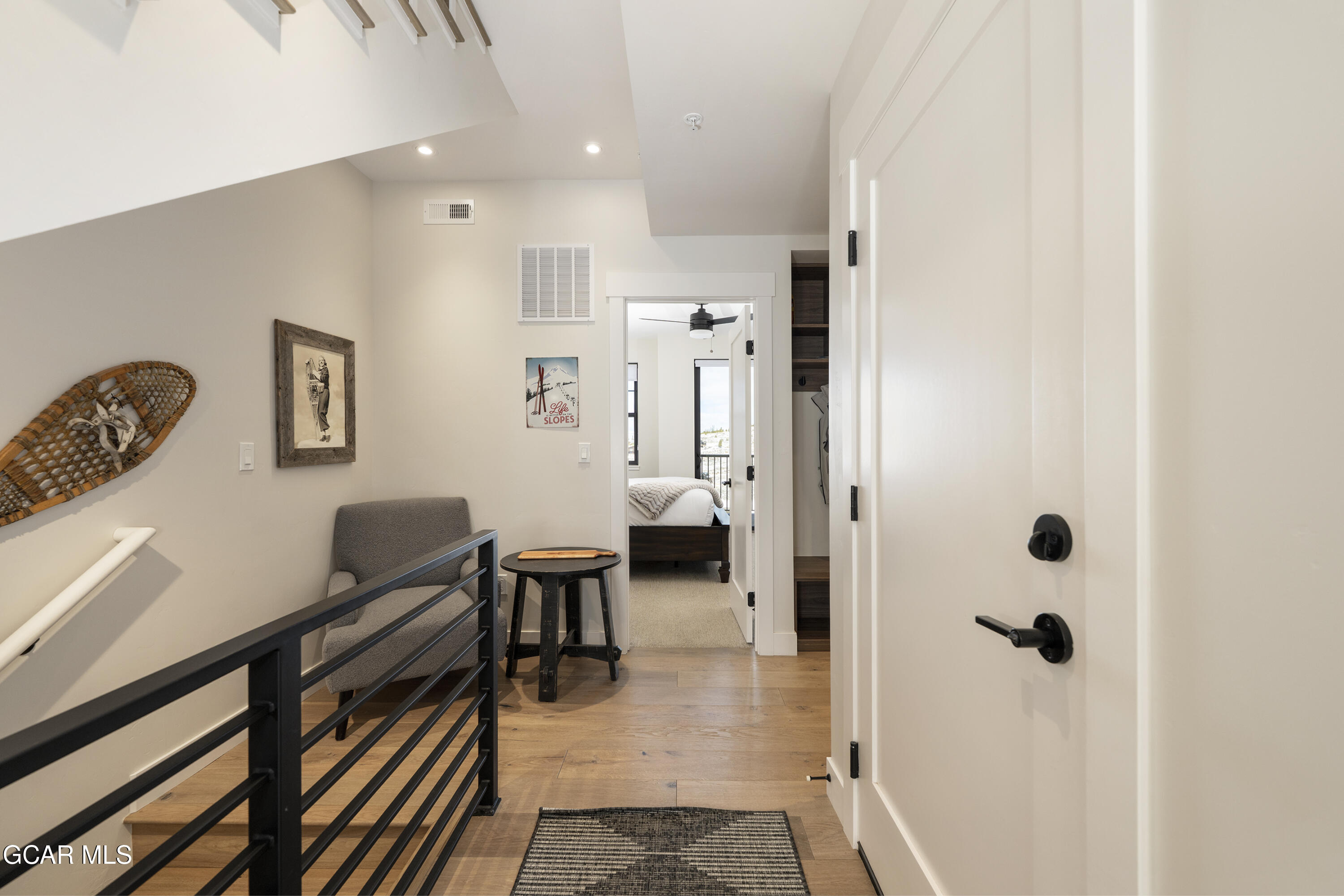 109 SADDLE MOUNTAIN CAMP Road