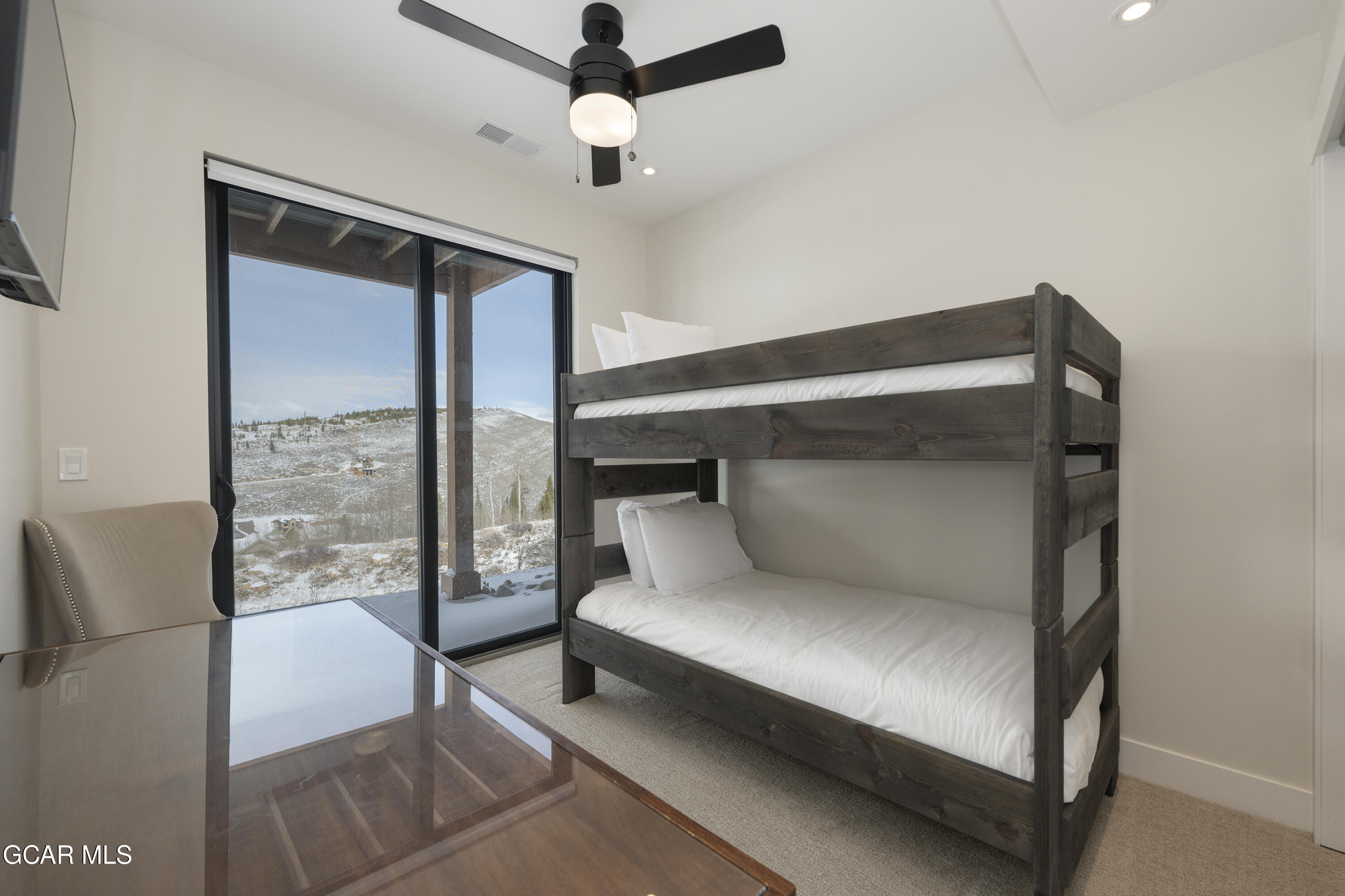 109 SADDLE MOUNTAIN CAMP Road