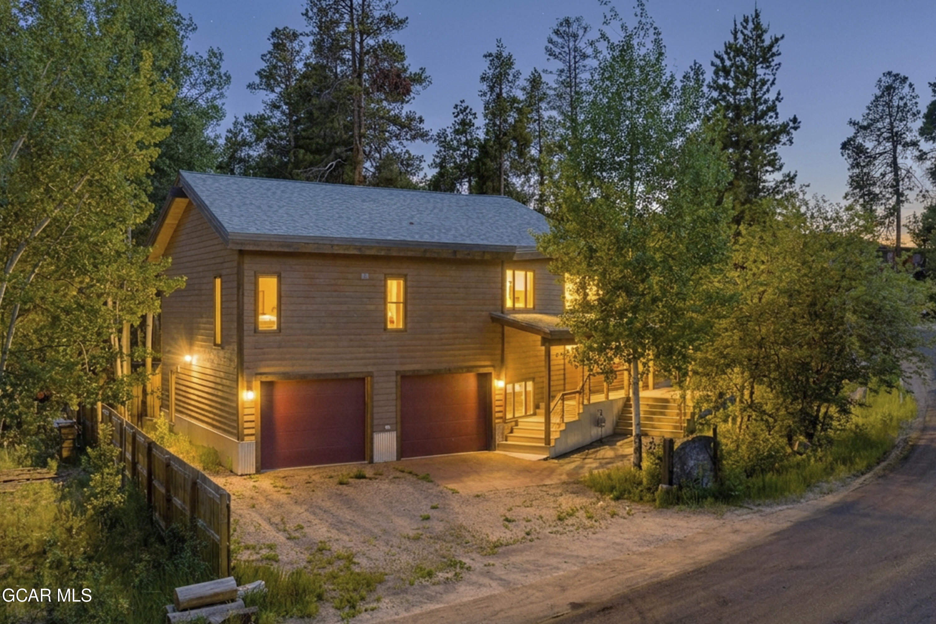 900 Tallaqua Drive