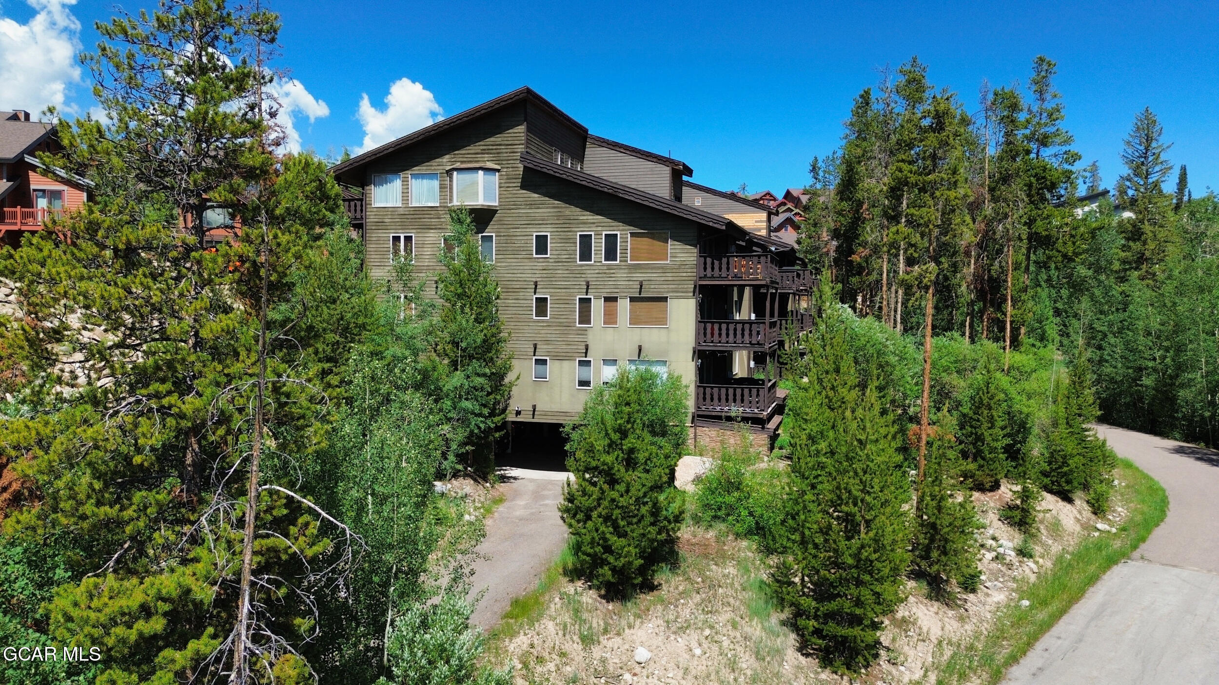 121 ELK Trail 6