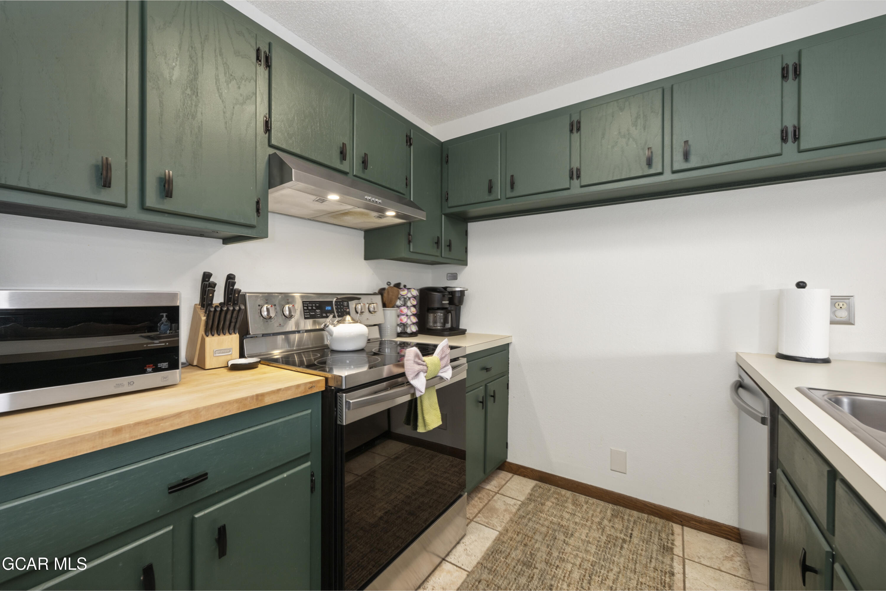 80 County Road 8500 C201