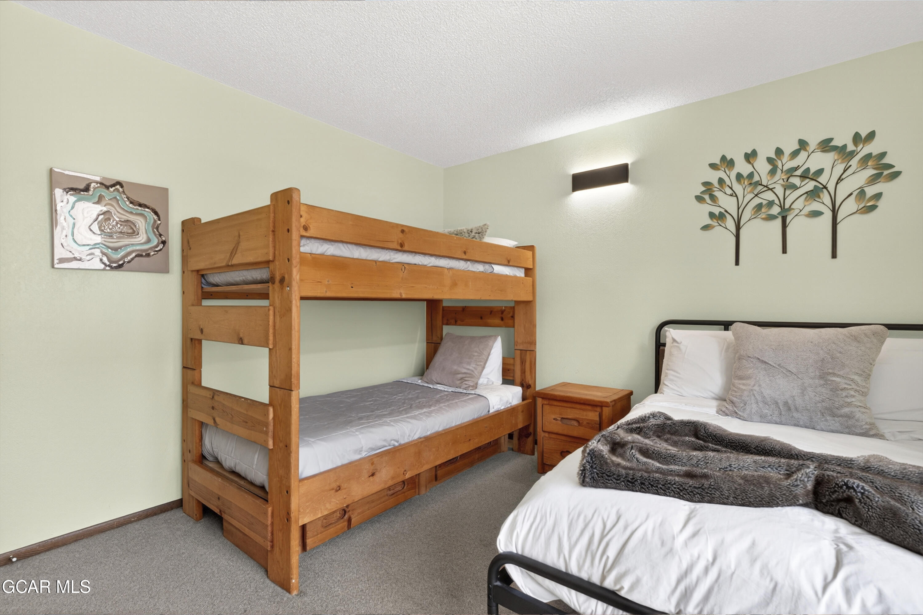 80 County Road 8500 C201