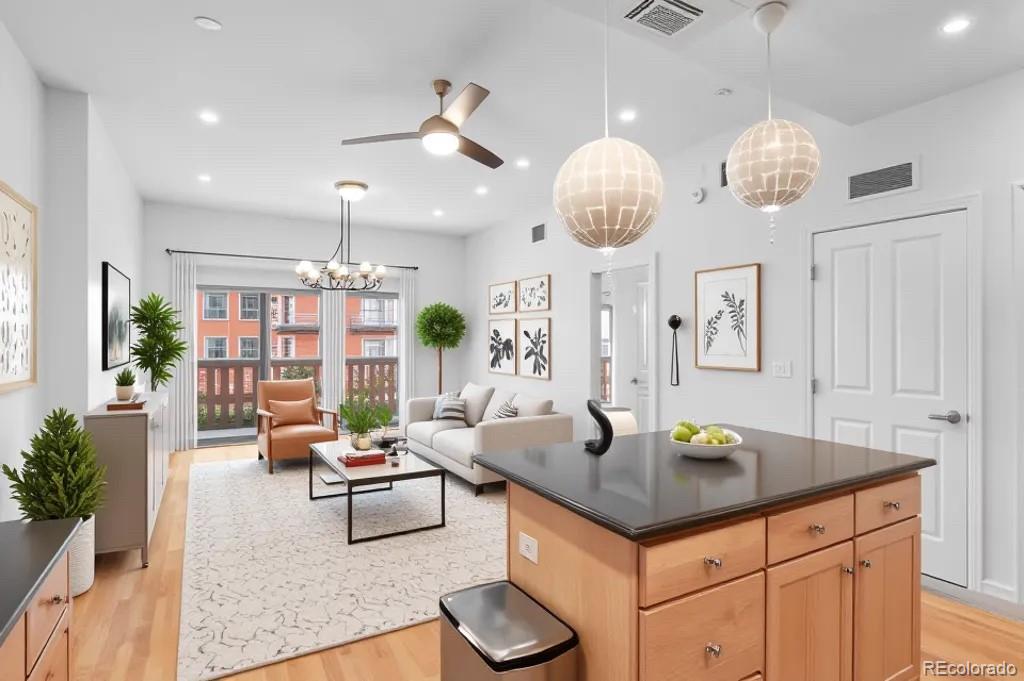 1950 N Logan Street Unit: 601