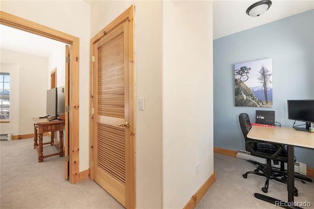 904 Wapiti Drive Unit: 4C