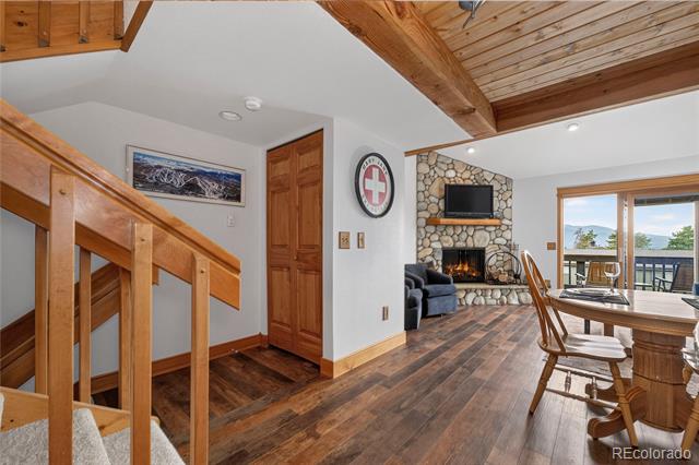 136 E Meadow Mile Unit: 19-5