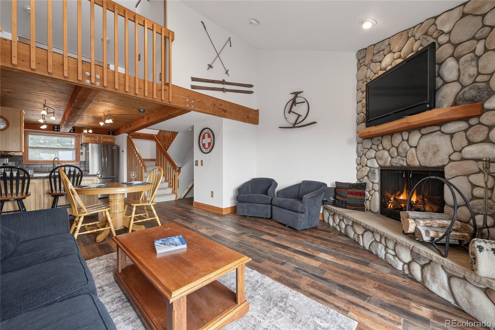 136 E Meadow Mile Unit: 19-5