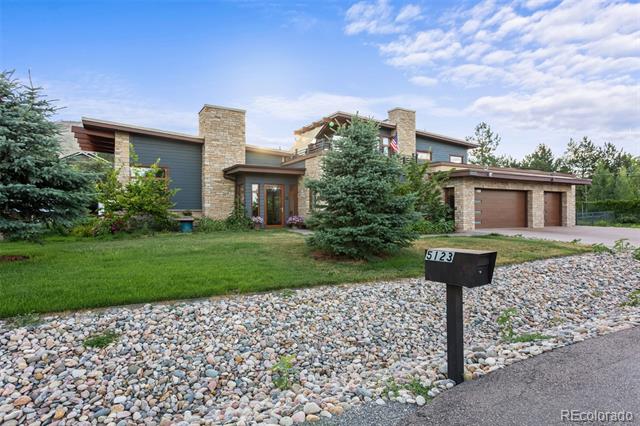 5123 Quaker Street