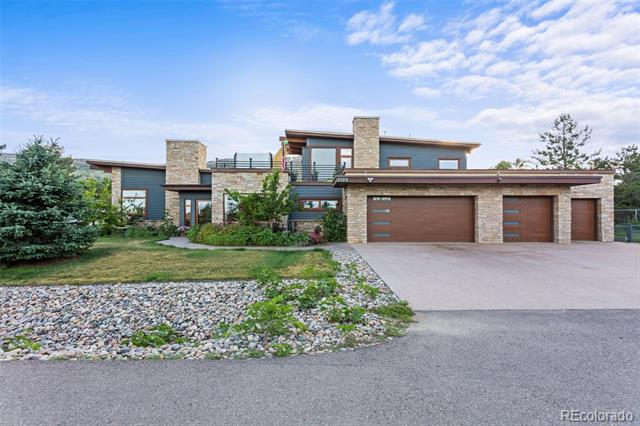 5123 Quaker Street