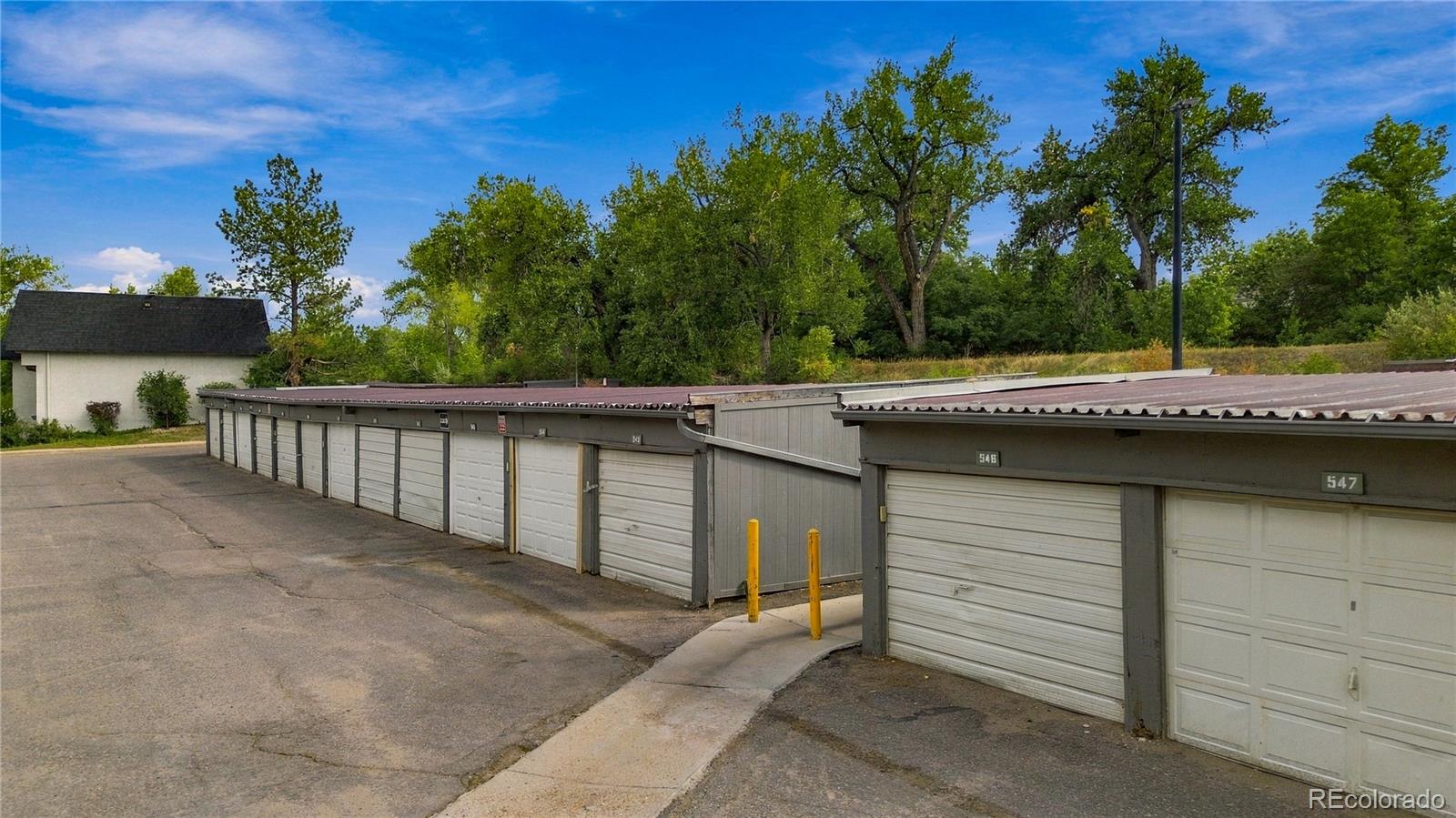 309 E Highline Circle Unit: 203