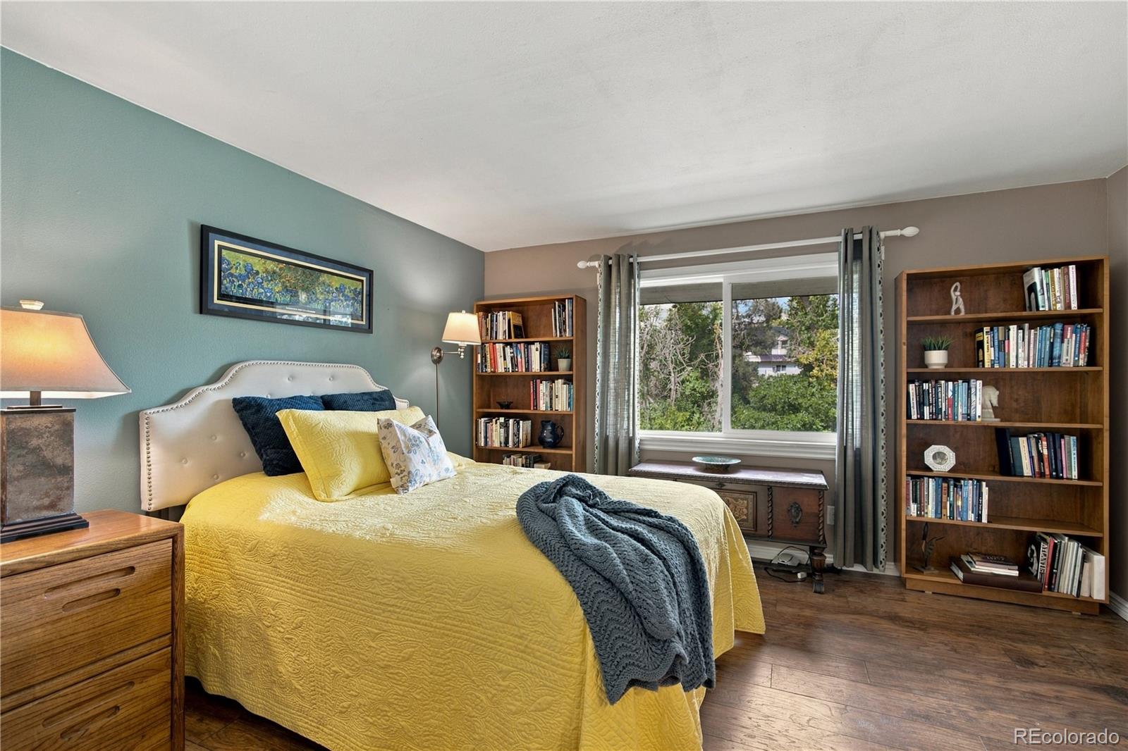 309 E Highline Circle Unit: 203