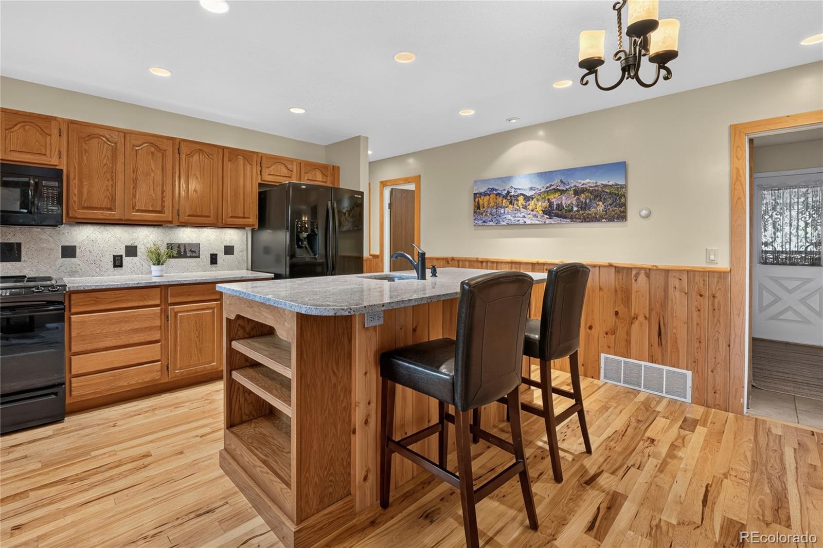 363 Grand Road