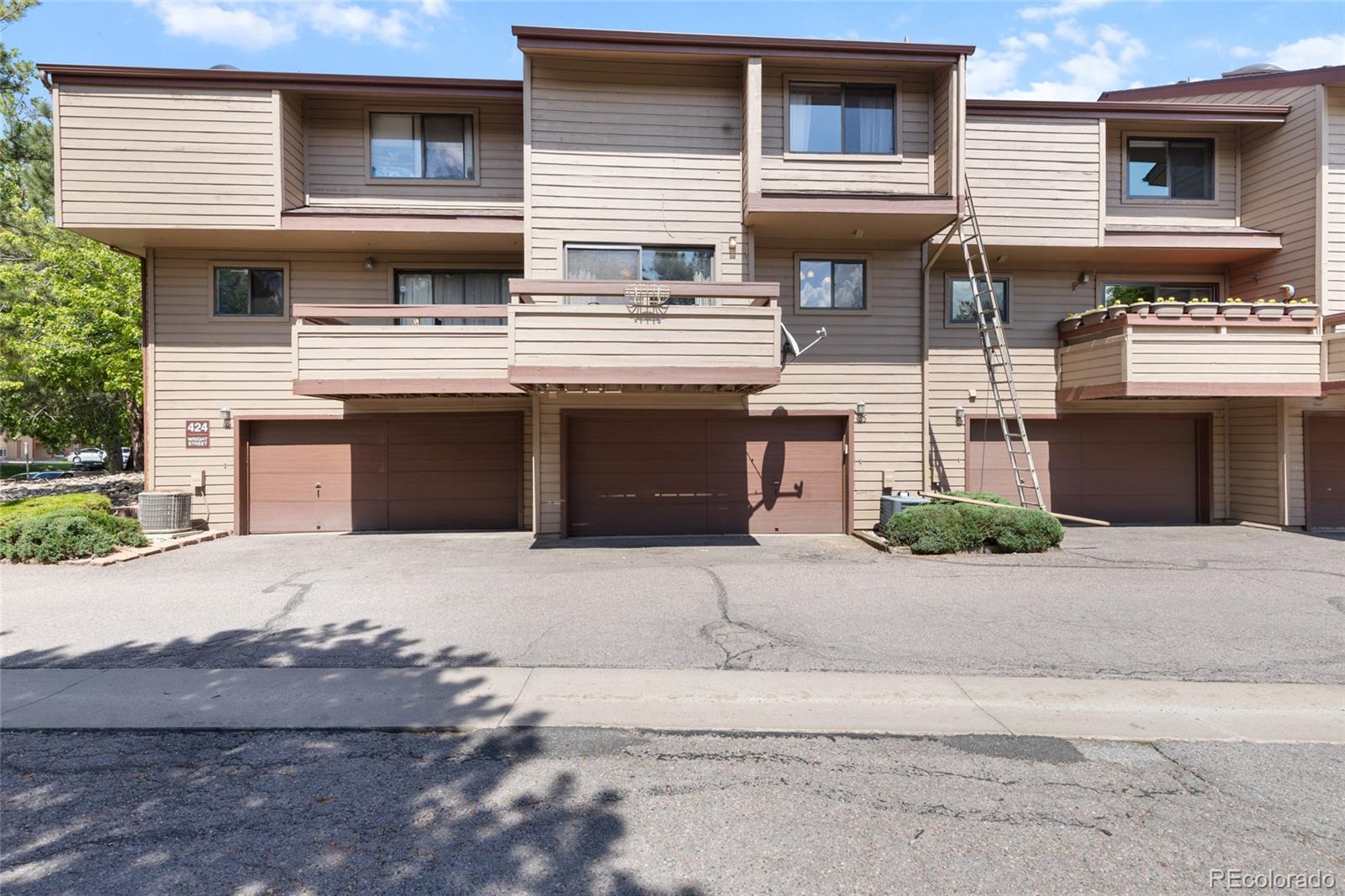 424 Wright Street Unit: 102