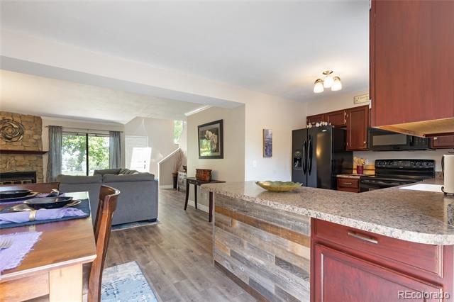 424 Wright Street Unit: 102