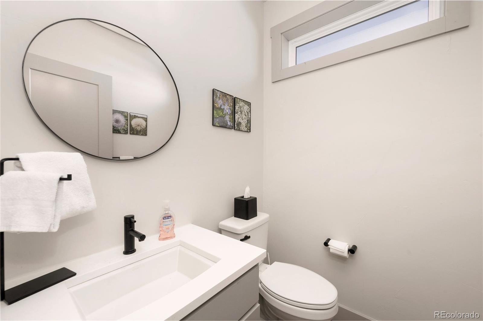 103 Eagle Ridge Drive Unit: B-1