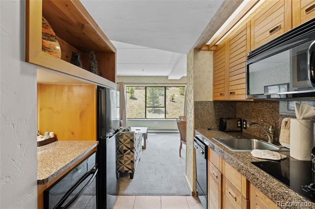 640 Village Road Unit: 4220
