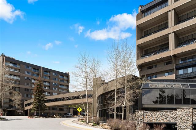 640 Village Road Unit: 4220