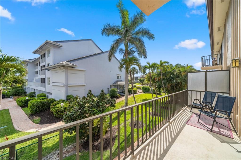 911 Huron CT # 9