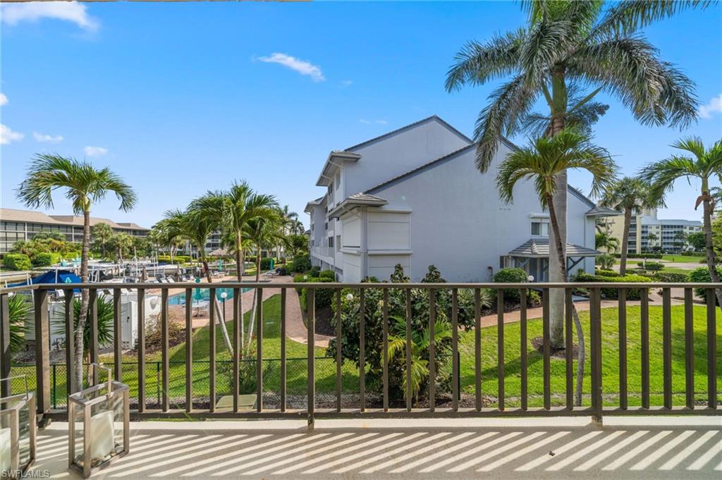 911 Huron CT # 9