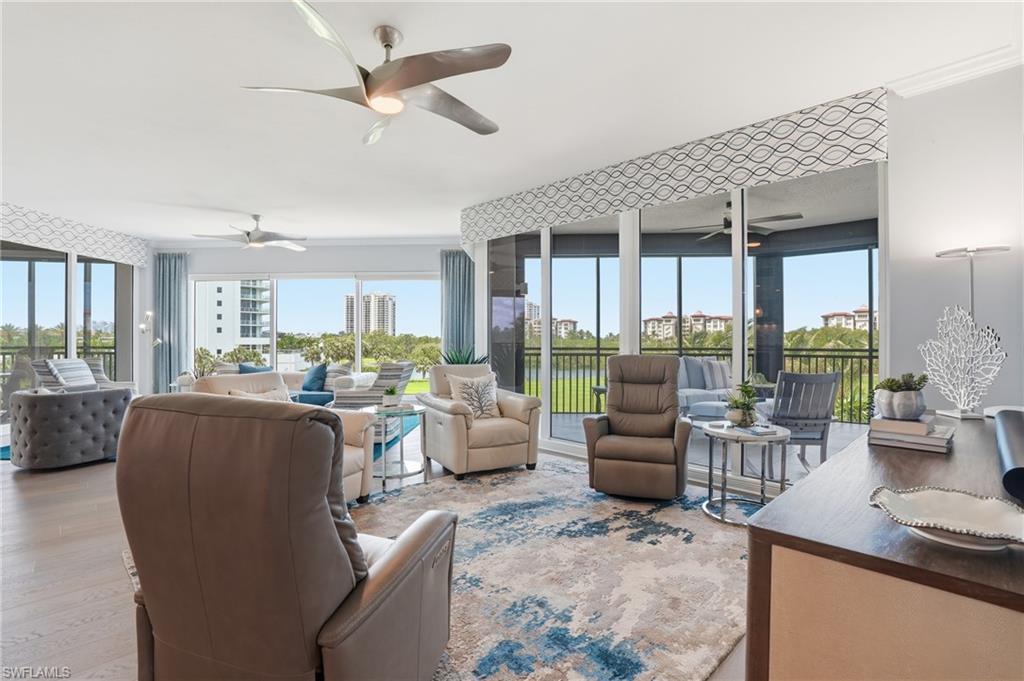 4800 Pelican Colony BLVD 201