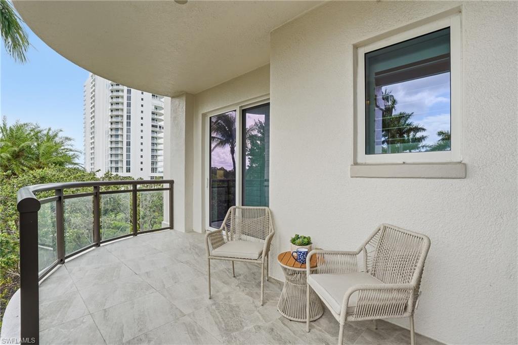 4800 Pelican Colony BLVD 201