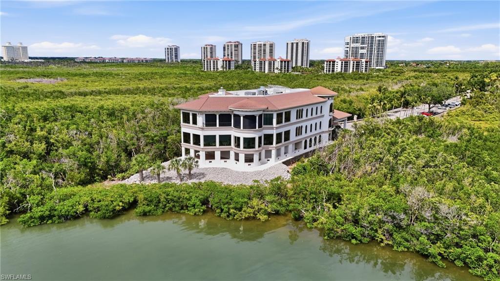 4800 Pelican Colony BLVD 201