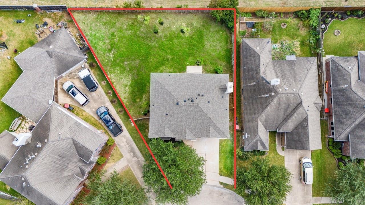 7022 Bossut Drive