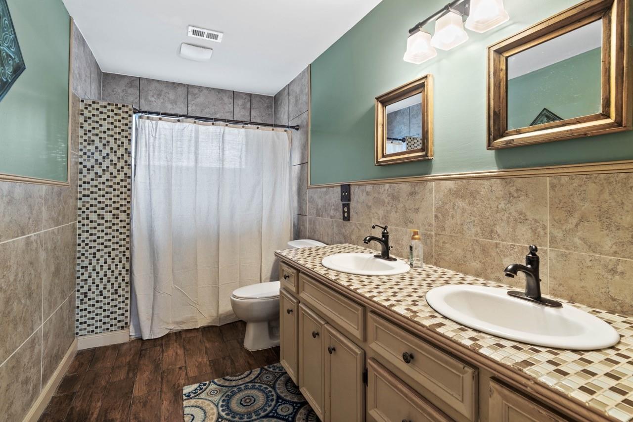 1102 Sherfield Ridge Drive