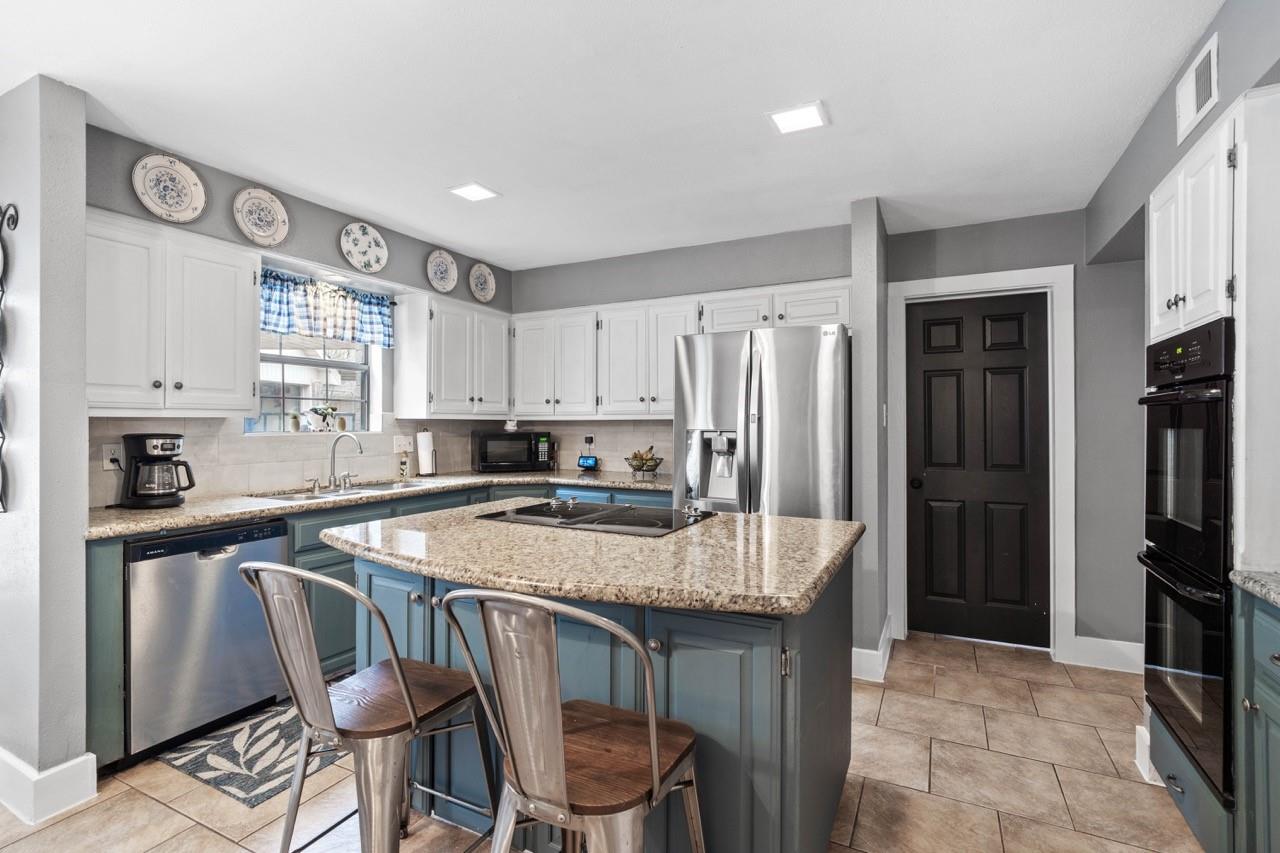 1102 Sherfield Ridge Drive