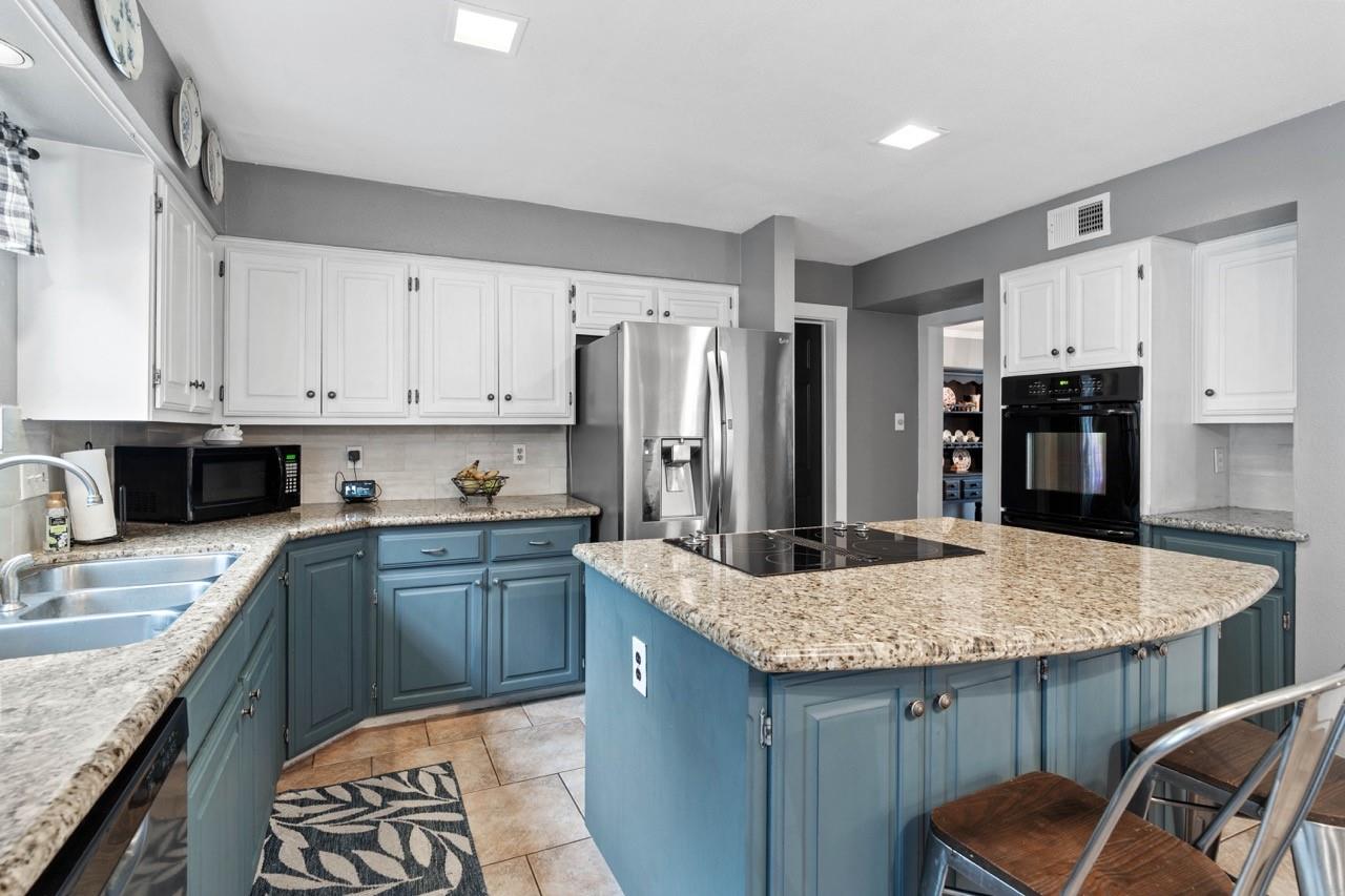 1102 Sherfield Ridge Drive