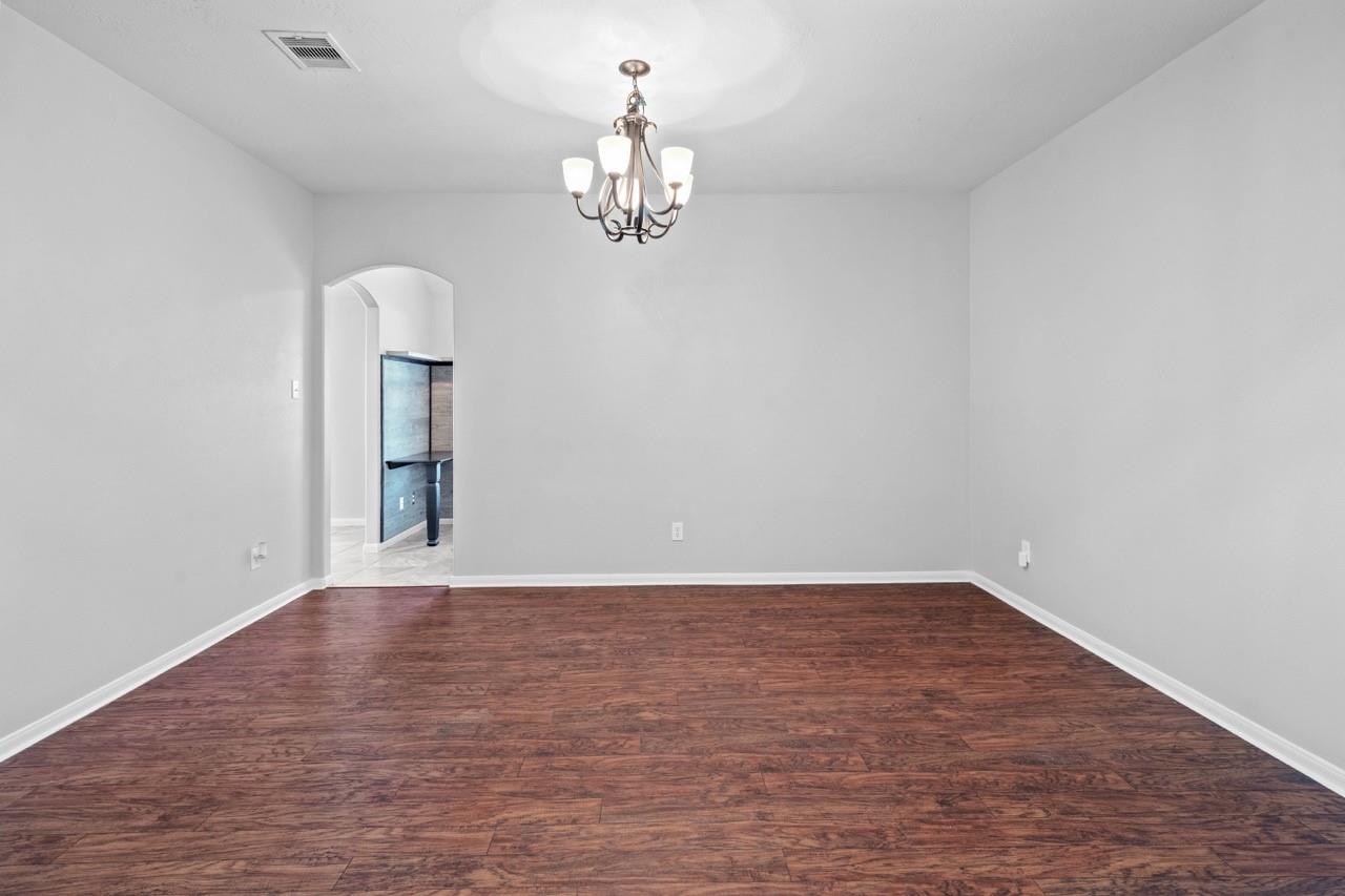 26026 S Lakefair Drive