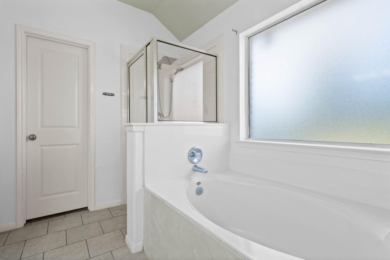 26026 S Lakefair Drive