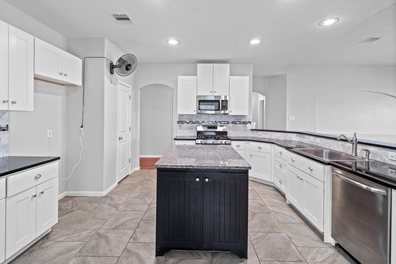 26026 S Lakefair Drive