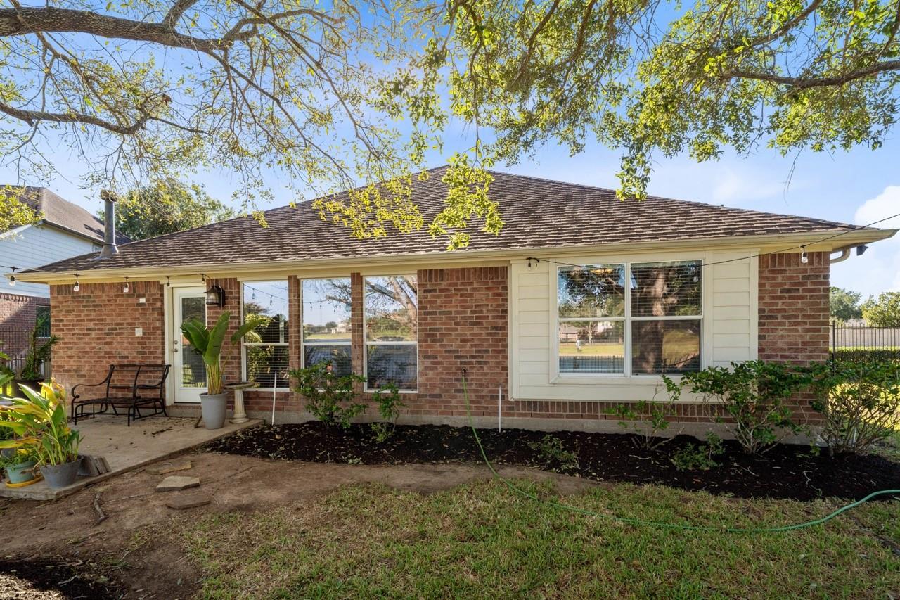 26026 S Lakefair Drive