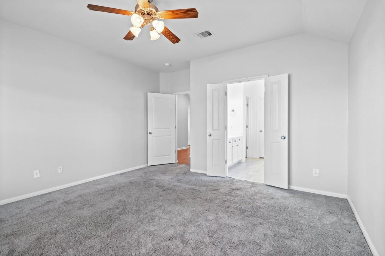 26026 S Lakefair Drive