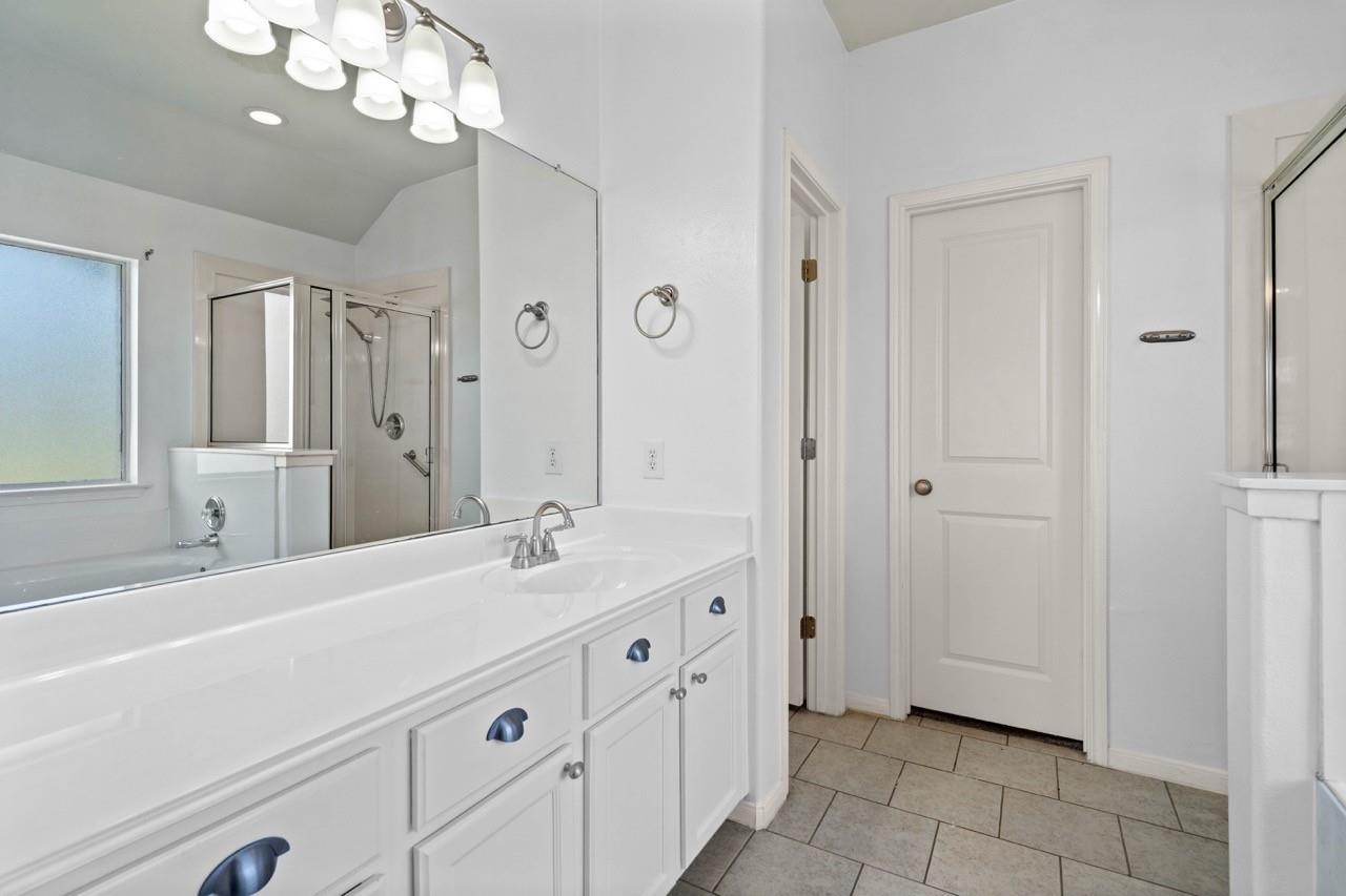 26026 S Lakefair Drive