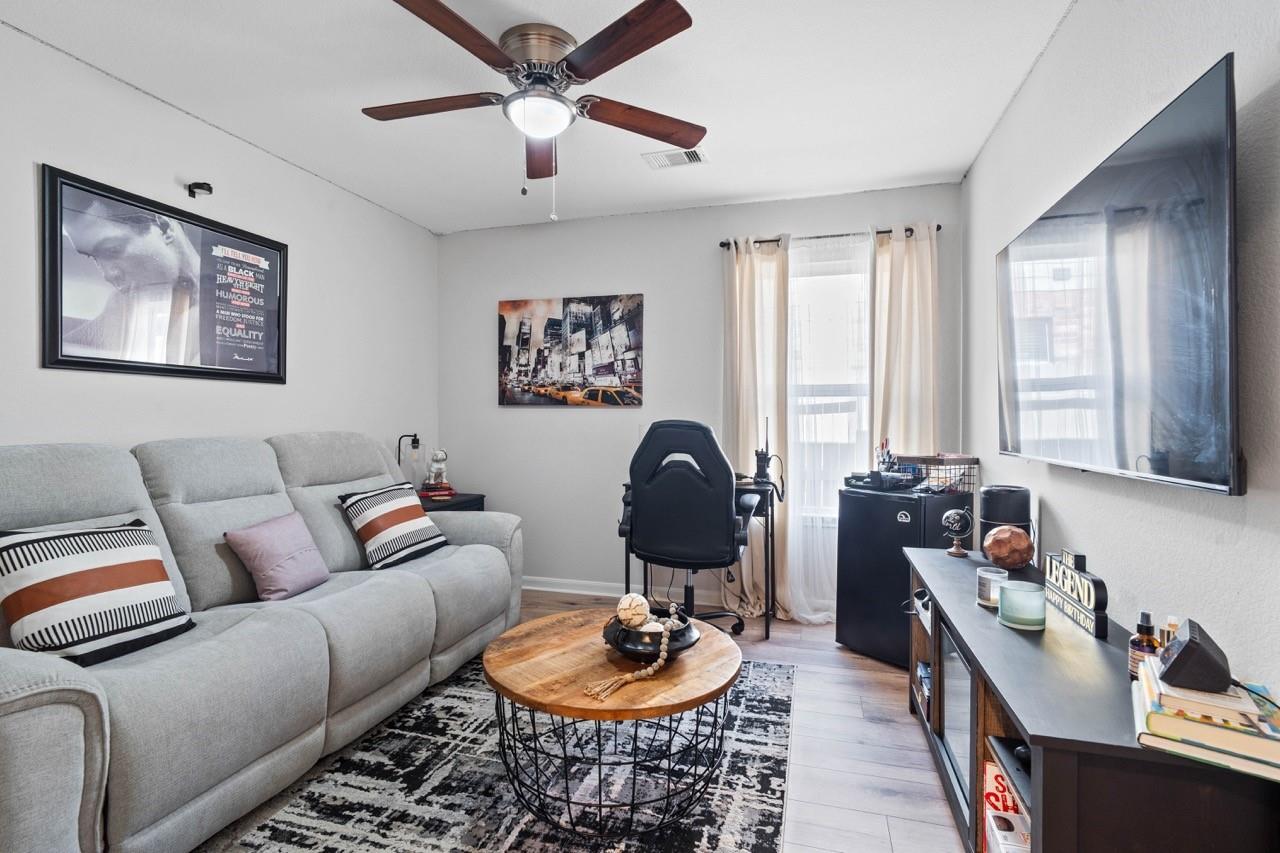 8138 Briscoe Foster Crossing